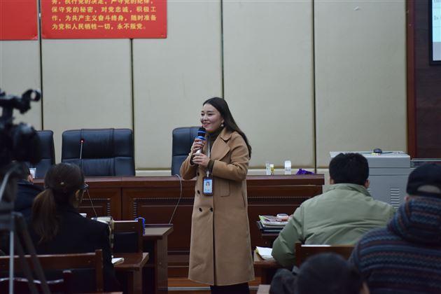 建好课程 站好课堂——记棠外高中外语课程建设暨“芬芳”外语名师工作坊课例研讨活动