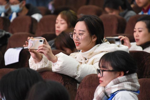 “音”为有你 “艺”展风采——棠外成功举办第七届校园艺术节活动