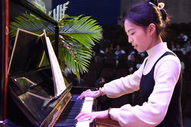 “音”为有你 “艺”展风采——棠外成功举办第七届校园艺术节活动