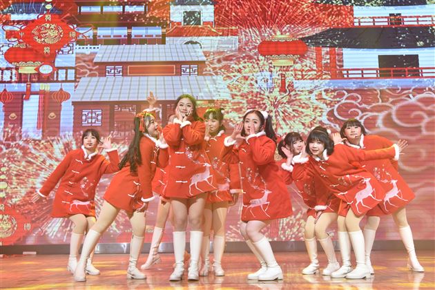 鼠岁送冬冬去冷藏庚子过 奋牛蹄春春来人喜天地欢——棠外隆重举行2020年校园艺术节展演暨2021新年文艺联欢晚会