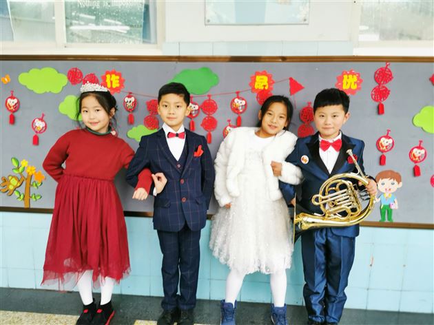 附小学子展风采 载歌载舞迎新年