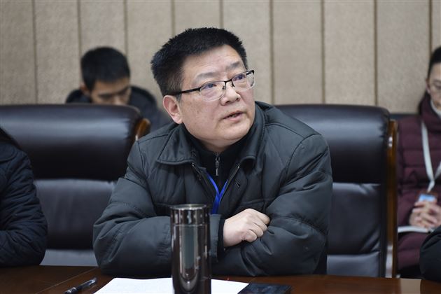 棠外召开延伸拓展班研讨会