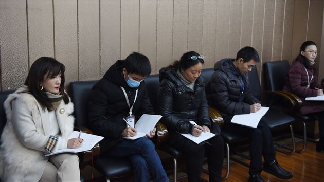 棠外召开延伸拓展班研讨会