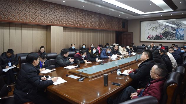 棠外召开延伸拓展班研讨会