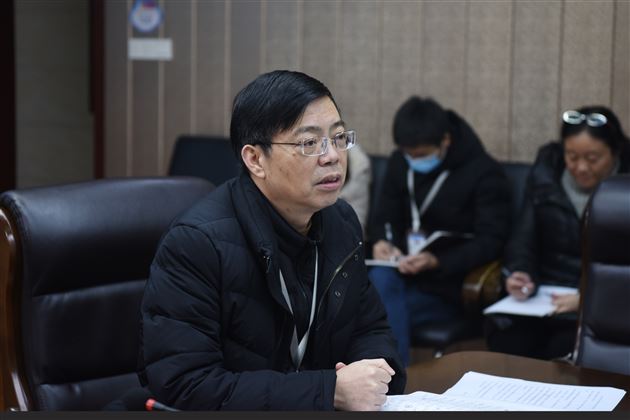 棠外召开延伸拓展班研讨会