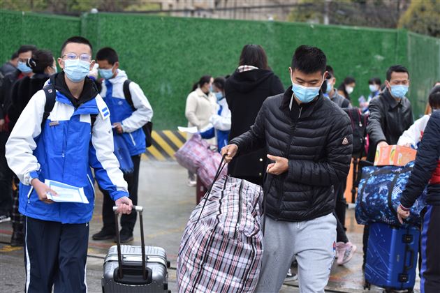 我们都是追梦人——棠外初中2021年春季开学掠影