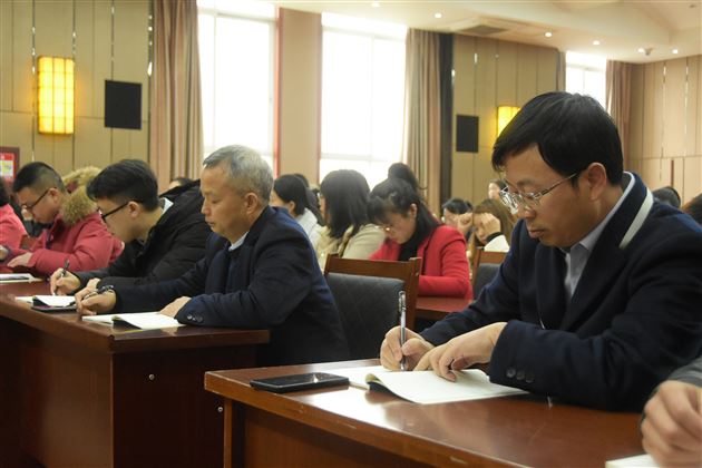 姚平书记讲党史，初中党员增自信——棠外初中党总支部召开“纪念中国共产党成立100周年”党史学习会 