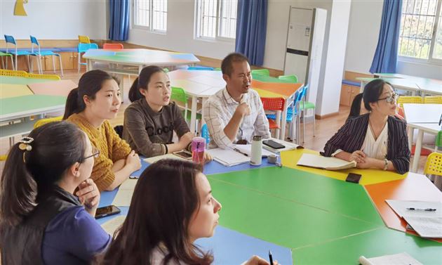 德心相融 育人健心——记棠外初中部德育和心育联合教研活动 