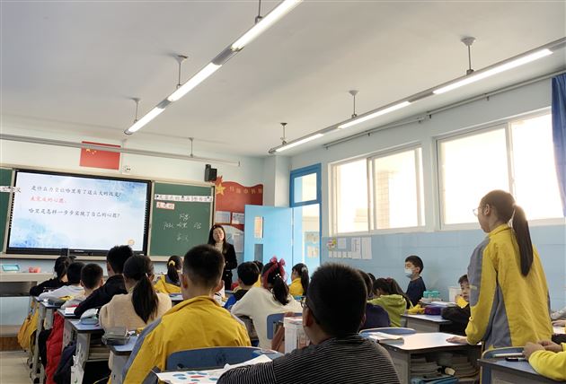 讨论中收获，交流中成长