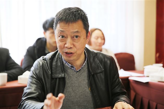 凝心聚力学党史 继往开来创名校——中共成都棠湖外国语学校高中总支第一支部党工共建活动