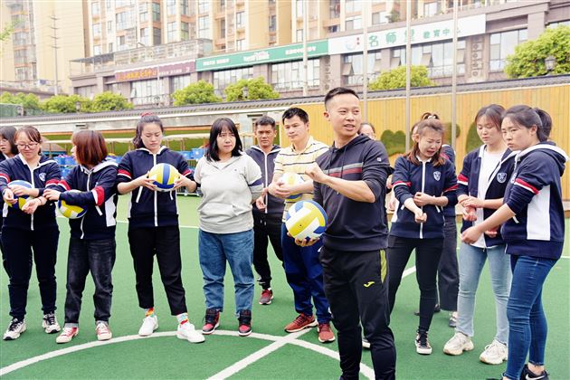 热烈祝贺棠外实验幼儿园成为国家体育总局排球运动管理中心课题“幼儿和亲子排球的设计与研究”实验园