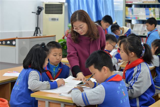 学党史践行动  邀名师聚课堂——棠外附小教师受邀参加“成都市名师送指导活动”