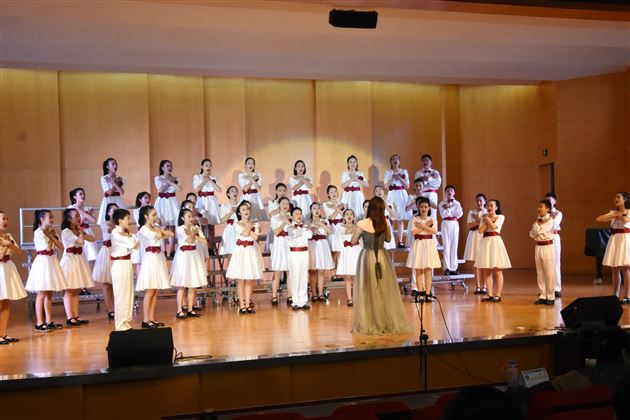 “艺”名惊人 棠外飞鹰艺术团斩获双流区三项“第一”