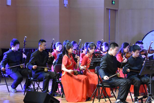 “艺”名惊人 棠外飞鹰艺术团斩获双流区三项“第一”