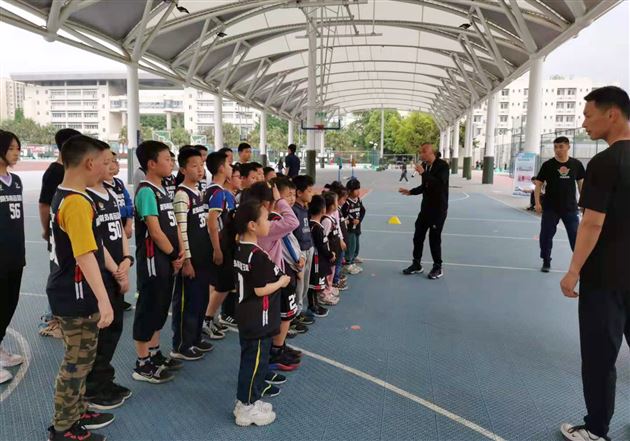 篮球梦想久在怀 棠外青苗初长成——棠外青苗篮球周末训练营开营