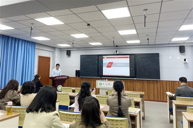 棠外初三英语教师张瀛丹、李瑞婷、周菡、杨明送教北师大什邡附中