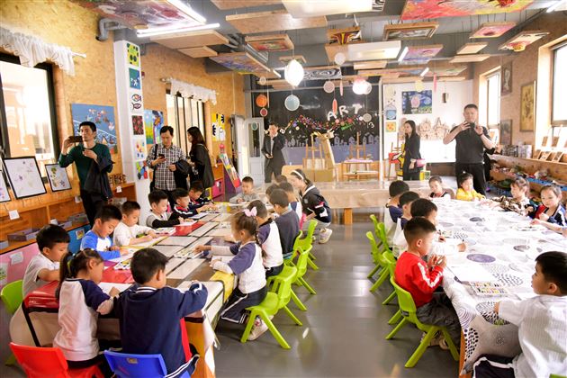 棠外实验幼儿园接待内江市师范学院考察团参观交流