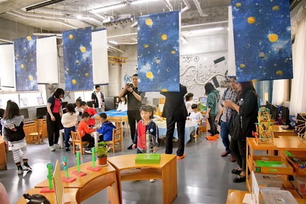 棠外实验幼儿园接待内江市师范学院考察团参观交流 