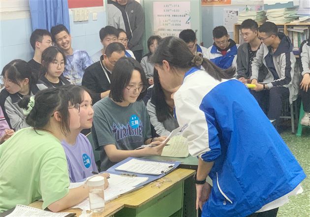 辩一题而有知 论纵横以明志——记棠外2021“思辨杯”校园辩论赛初赛 