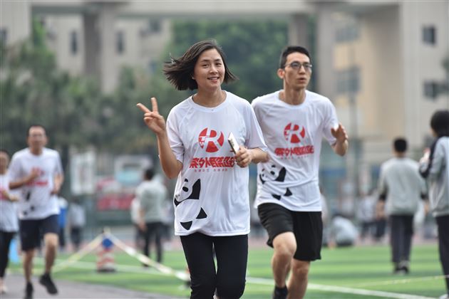 从3000米起，跑，跑，跑——棠外第四届校园迷你马拉松开跑