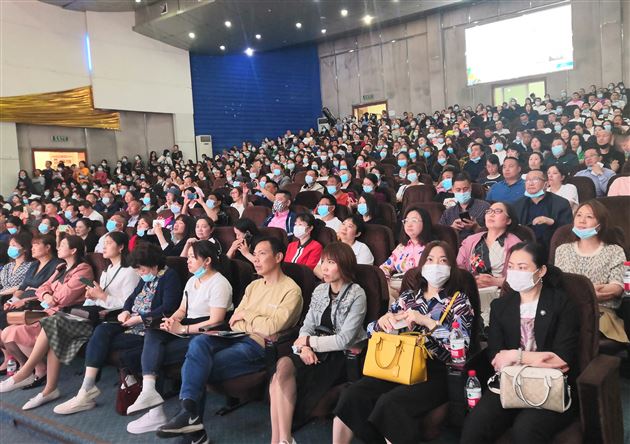 建党百年，人生渡口，迎战三诊，家校齐心——记棠外高2018级“三诊助力”家长会