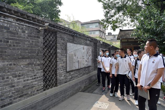 缅怀先烈悟初心 铸魂育人同追梦——棠外高中党总支第十八期高中青年学生党校党课培训活动 