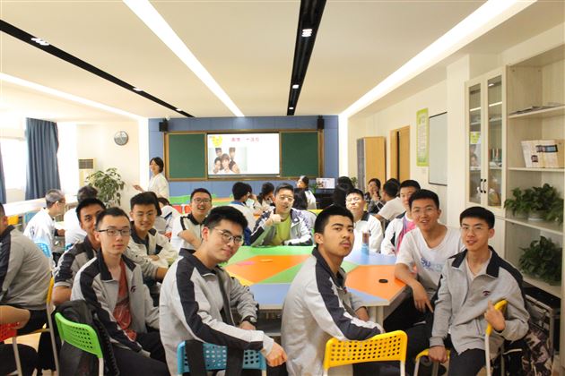 拯救“不开心”——棠外“5·25我爱我”心理健康节系列活动