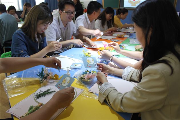 让心花在指尖绽放——棠外“5·25我爱我”心理健康节系列活动