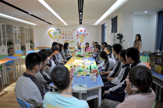 共话棠外事 再叙师生情——记棠外杰出校友重回母校分享活动 