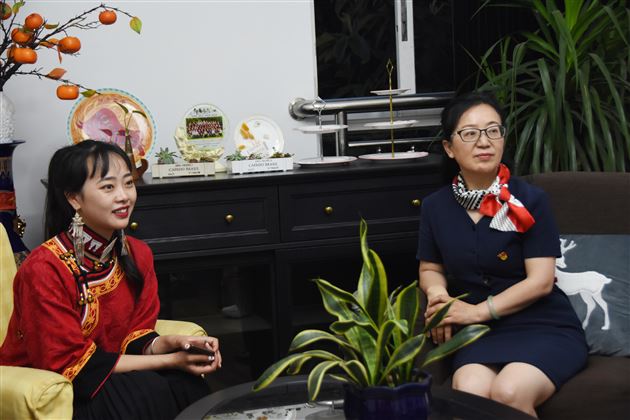 凉山州昭觉县博洛乡中心校师生代表到棠外附小进行交流访问活动