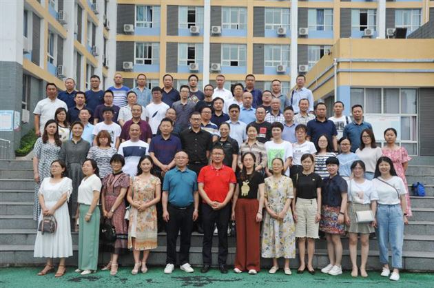 顺应时代变革新趋势 建设区域教育共同体——成都、绵阳、重庆三所高中成立发展联盟并开展首次联合教研 