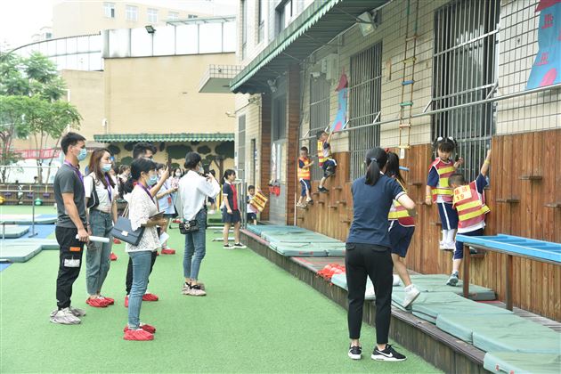 迎同行交流 展师幼风采——棠外实验幼儿园接待各地同仁参观交流 