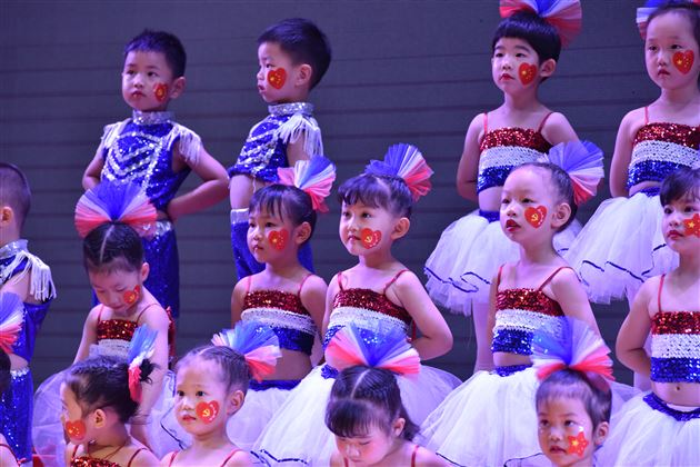 百年征程正风华，师幼家长齐献礼——棠外实验幼儿园隆重举行中国共产党成立100周年庆祝活动 