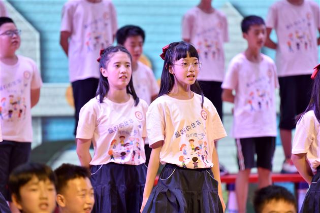 感激世上爱我的人和我爱的人——棠外附小隆重举行庆祝中国共产党百年华诞暨2021届六年级毕业典礼