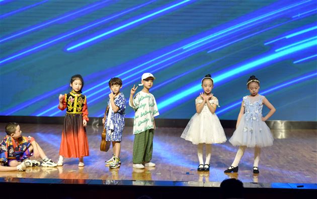 喜迎新朋友，共享视听盛宴——记棠外附小2021-2022学年度上期迎新联欢会