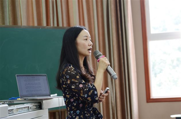 在评价过程中关注“有效有味”的语文课——双流区初中语文七年级教研活动暨刘勇名师工作室研修活动在棠外举行