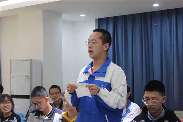 今天这堂生涯课，我们来谈谈能力和选择——棠外生涯课堂又开辩了