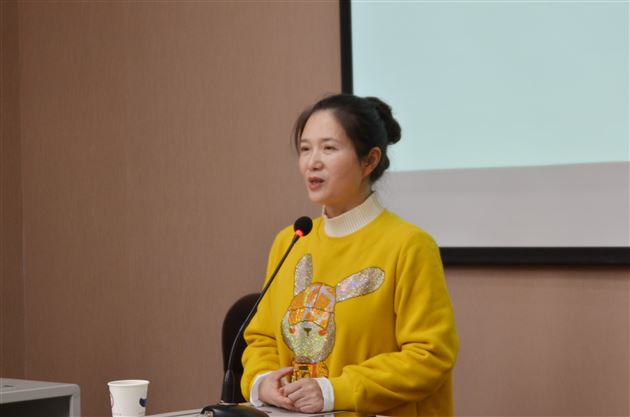 名师引路画乾坤 桃李芬芳聚星火——记刘勇工作室研修活动