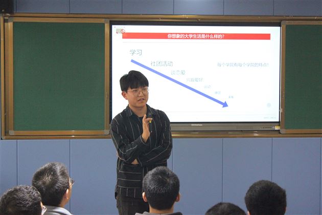 “校友分享会”之“我为什么选择生物学？”——棠外开展学科渗透生涯规划系列活动