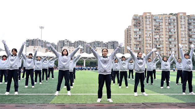 棠外高中2021-2022学年度队列及跑操比赛顺利举行