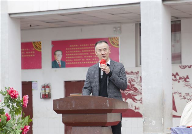 棠外附小获评四川省 “一对一精准帮扶昭觉县四开片区教学质量提升工程”先进集体