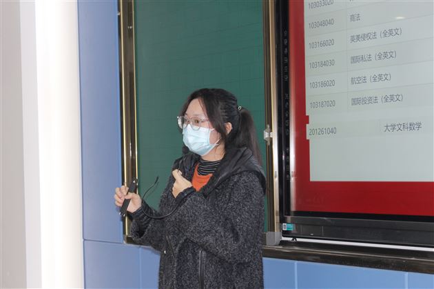 “校友分享会”之“通往法学之路”——棠外开展学科渗透生涯规划系列活动 