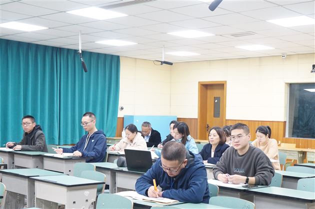 从文化出发，构建优秀教育 