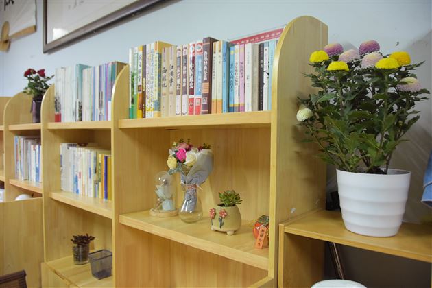 扮靓办公室 工作更舒心——棠外初中开展“文明办公室”创建评选活动 