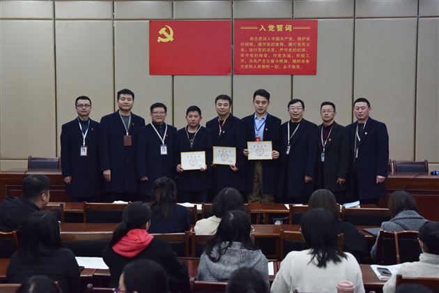 熟谙百年党史 传承红色基因——棠外初中党总支举行“百年党史”暨十九届六中全会精神竞答活动