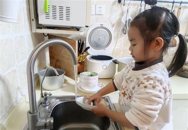 爱在我心，感恩之行——棠外实验幼儿园感恩节活动