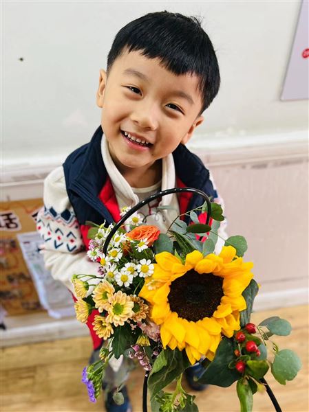 爱在我心，感恩之行——棠外实验幼儿园感恩节活动