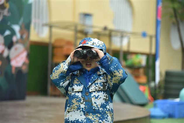 萌宝来袭 火力全开——棠外实验幼儿园举行 “我是小小兵”冬季运动会