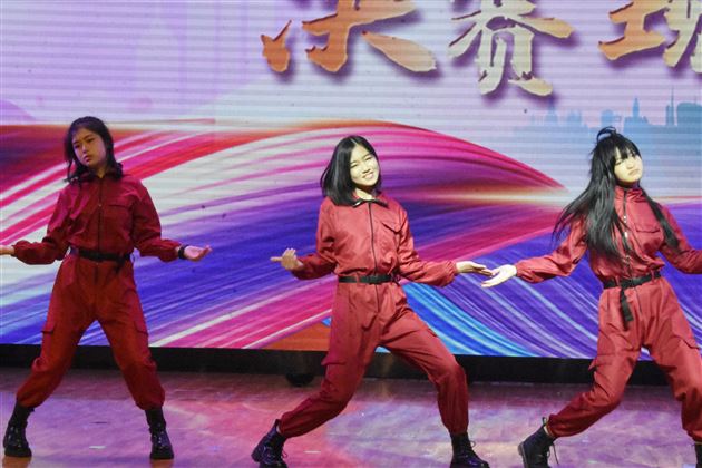 “双减”赋能成长 艺教塑造未来——记成都棠湖外国语学校第八届校园艺术节