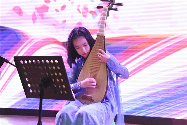 “双减”赋能成长 艺教塑造未来——记成都棠湖外国语学校第八届校园艺术节